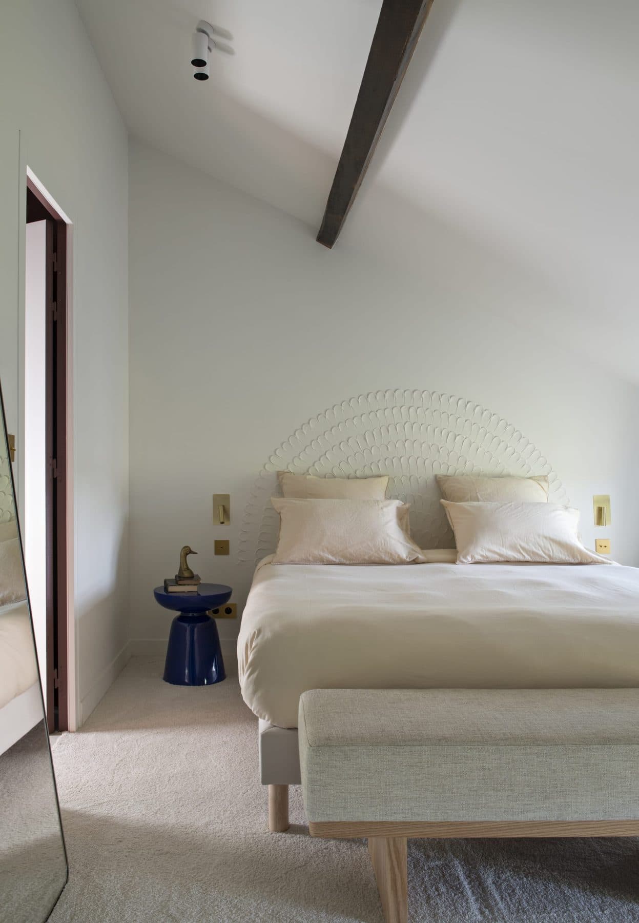 Cream double bedroom with a king size bed